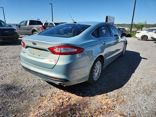 2013 Ford Fusion Hybrid SE