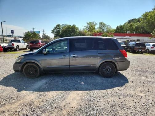2007 Nissan Quest Base