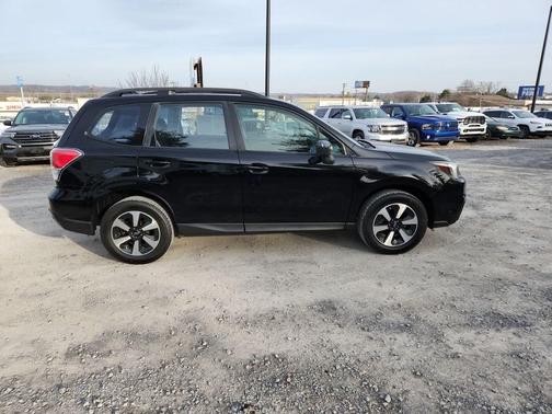 2017 Subaru Forester 2.5i