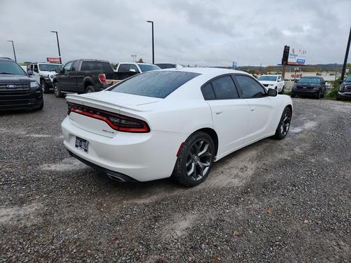 2015 Dodge Charger SXT