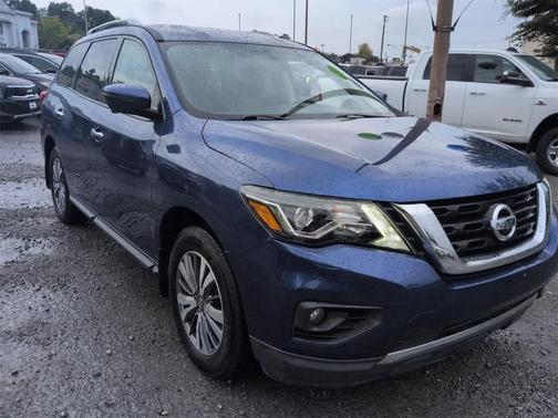 2020 Nissan Pathfinder SL