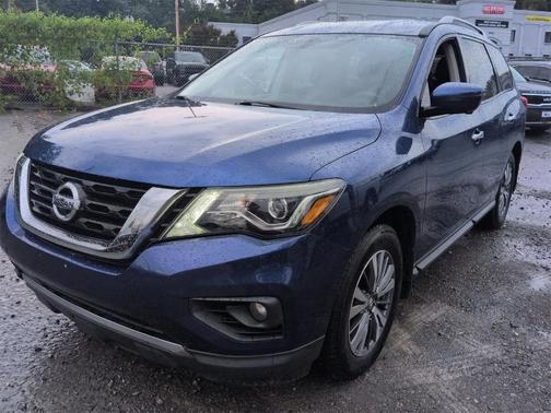 2020 Nissan Pathfinder SL