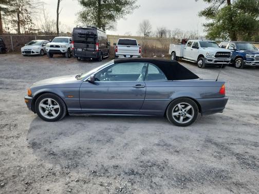 2002 BMW 325 Ci