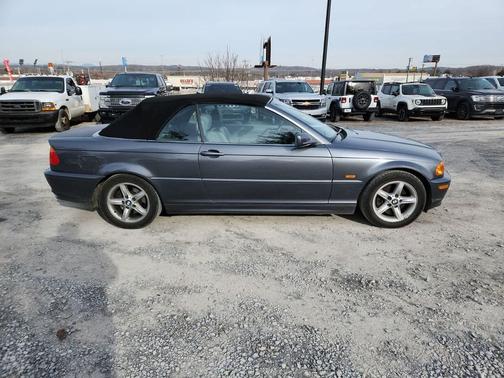 2002 BMW 325 Ci