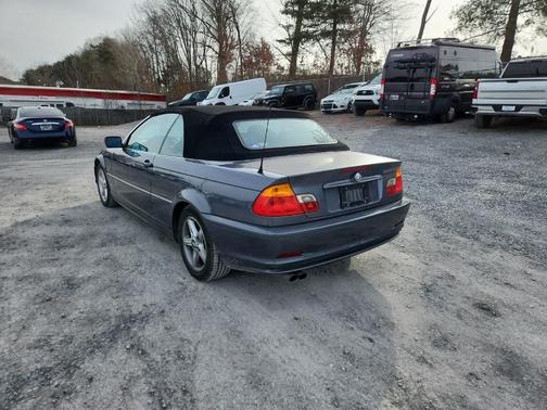 2002 BMW 325 Ci