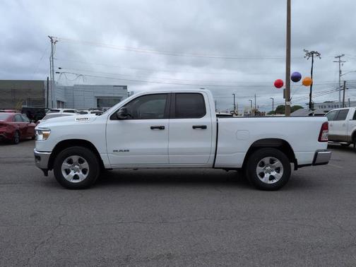 Bright White Clearcoat 2023 RAM 1500 Big Horn