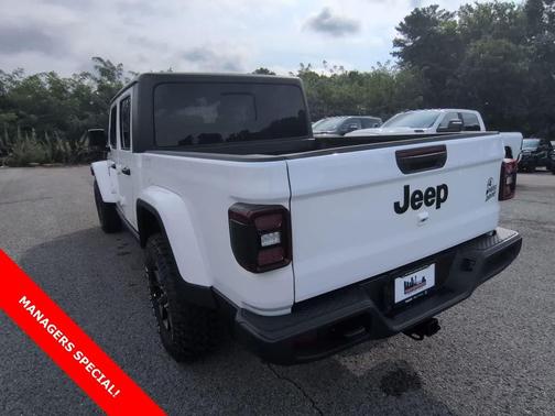 2025 Jeep Gladiator Sport
