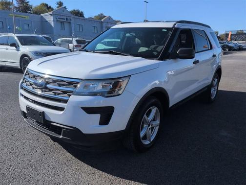 2018 Ford Explorer Base