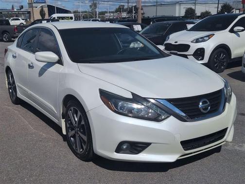 2016 Nissan Altima 2.5 SR