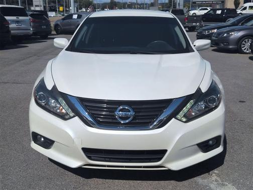 2016 Nissan Altima 2.5 SR