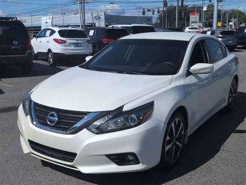 2016 Nissan Altima 2.5 SR