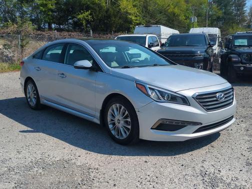 Symphony Silver 2015 Hyundai SONATA Limited