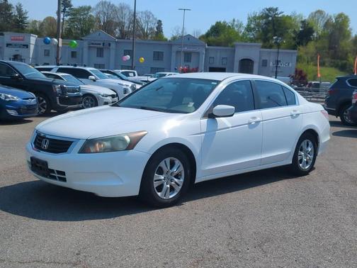 White 2008 Honda Accord LX-P