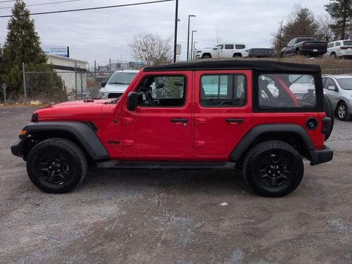 2024 Jeep Wrangler Sport