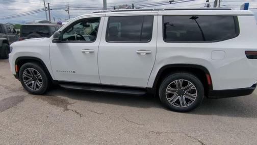 Bright White Clearcoat 2023 Jeep Wagoneer L Series II