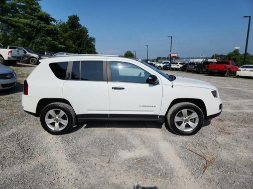 2017 Jeep Compass Sport