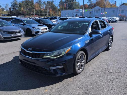 2020 Kia Optima LX