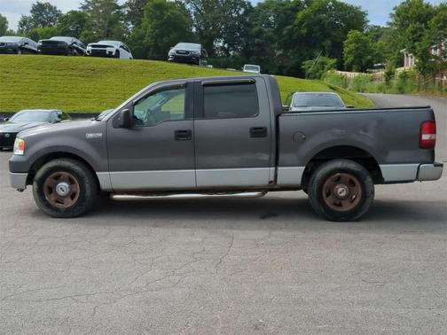 2005 Ford F-150 XLT SuperCrew