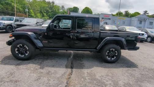 Black Clearcoat 2026 Jeep Gladiator Rubicon