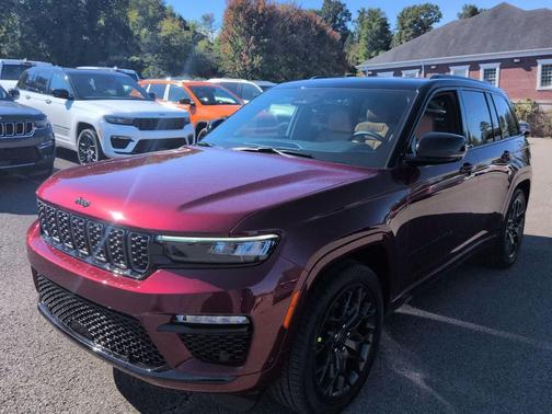 2025 Jeep Grand Cherokee Summit