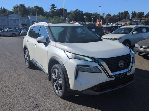 2022 Nissan Rogue SL