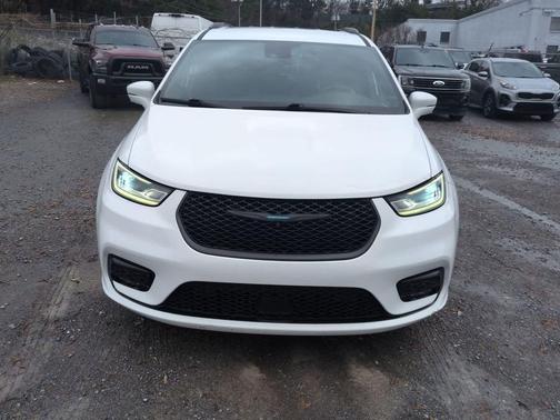 2021 Chrysler Pacifica Hybrid Touring L