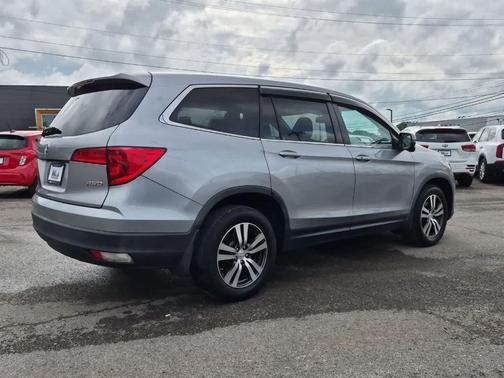 Lunar Silver Metallic 2016 Honda Pilot EX-L