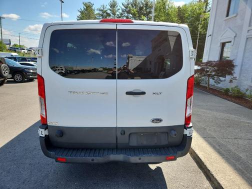 Oxford White 2016 Ford Transit-350 XLT