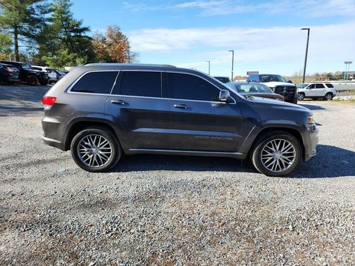 2018 Jeep Grand Cherokee Summit