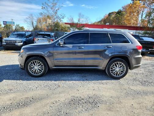 2018 Jeep Grand Cherokee Summit