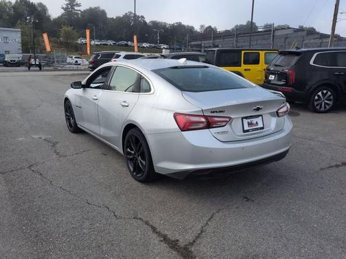 2021 Chevrolet Malibu LT