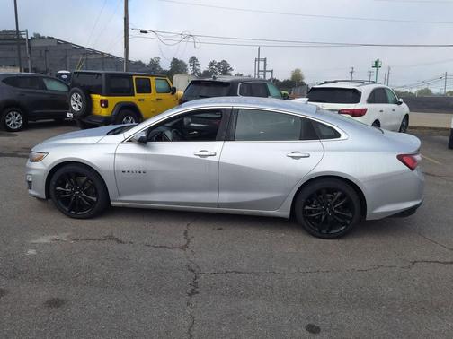 2021 Chevrolet Malibu LT