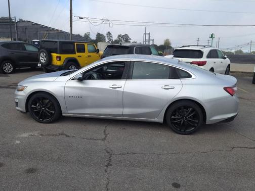 2021 Chevrolet Malibu LT