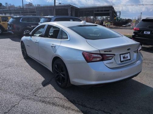 2021 Chevrolet Malibu LT