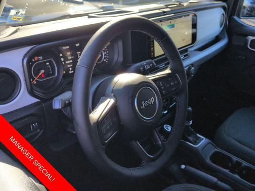 2026 Jeep Gladiator Sport