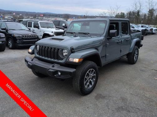 2026 Jeep Gladiator Sport