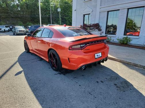 Go Mango! 2018 Dodge Charger R/T 392