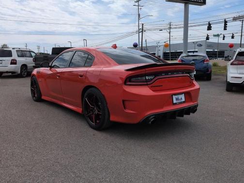 Go Mango! 2018 Dodge Charger R/T 392
