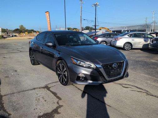 2020 Nissan Altima 2.5 Platinum