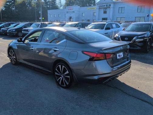 2020 Nissan Altima 2.5 Platinum