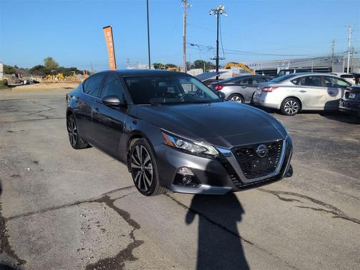 2020 Nissan Altima 2.5 Platinum