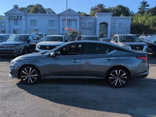 2020 Nissan Altima 2.5 Platinum