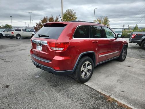 2011 Jeep Grand Cherokee Laredo