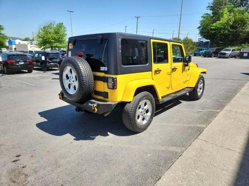 Baja Yellow Clearcoat 2015 Jeep Wrangler Unlimited Sahara