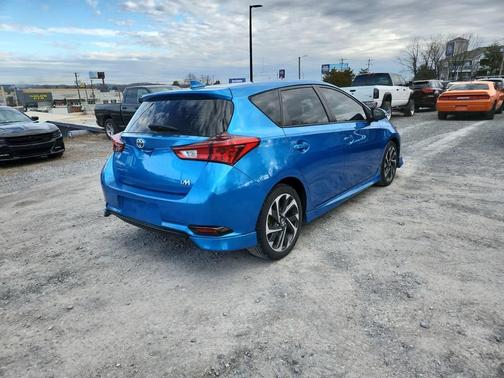 2018 Toyota Corolla iM Base
