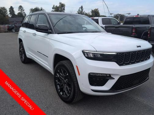 2025 Jeep Grand Cherokee Summit