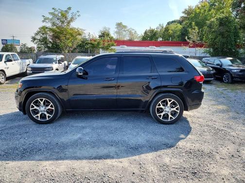 2020 Jeep Grand Cherokee Overland