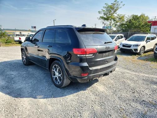 2020 Jeep Grand Cherokee Overland