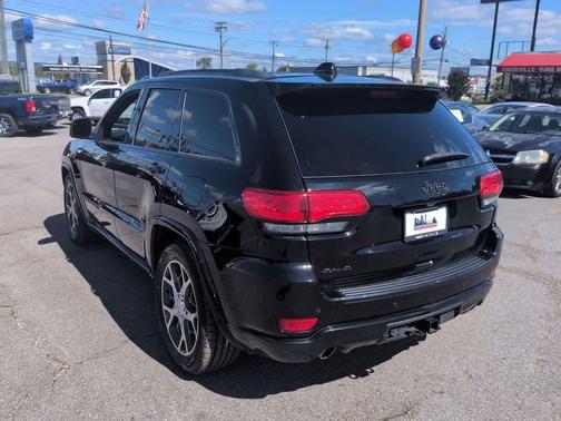 2020 Jeep Grand Cherokee Overland