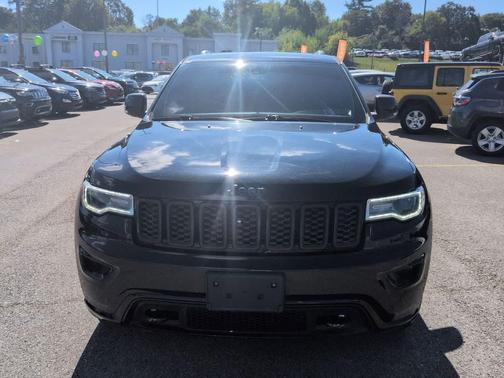 2020 Jeep Grand Cherokee Overland